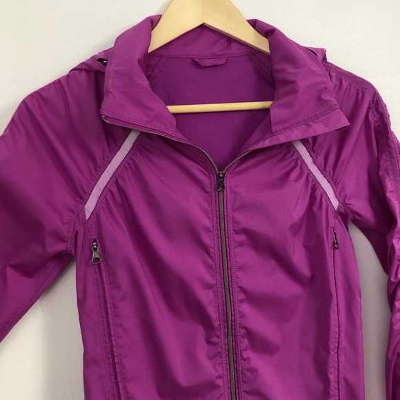 NWOT Lululemon | Gather & Sprint Jacket - Picture 5 of 15